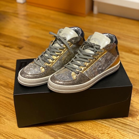 p448 queens mid sneaker